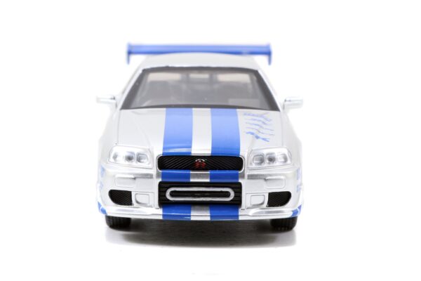nissan skyline gtr - 1