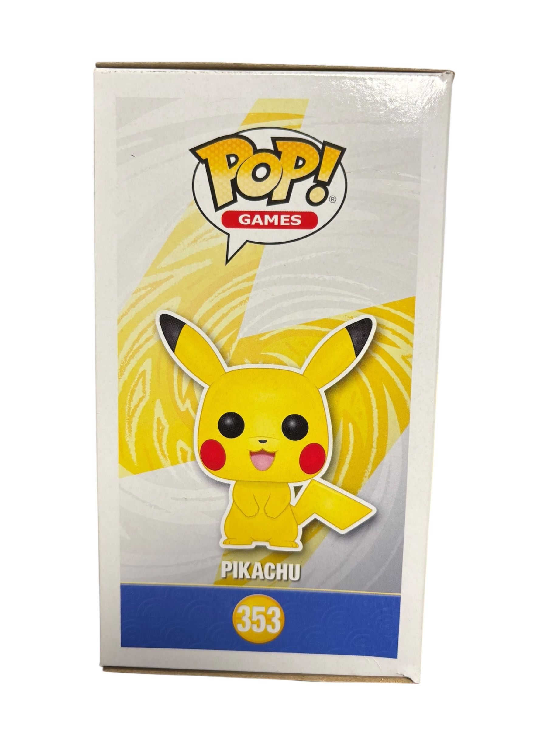 figurine pikachu flocked - 3
