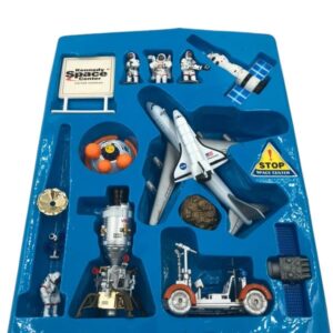 Coffret jouets et figurines Real Toy univers de la NASA 1 Photoroom