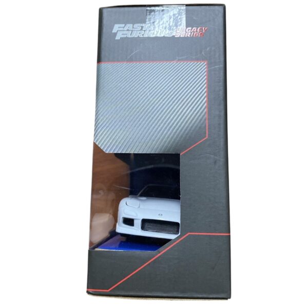 Coffret véhicules Fast and Furious 1 32 Toyota Trueno RX7 2 Photoroom