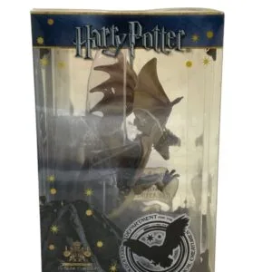 Figurine Magical Creatures Harry Potter Magyar a pointes 04 18 cm The Noble Collection 4 300x300