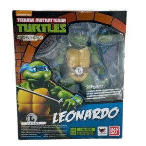 Figurine Teenage mutant Ninja Turtles SHFiguarts Leonardo Bandai 1 Photoroom