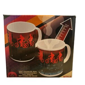 mug thermosensible stranger things - 1