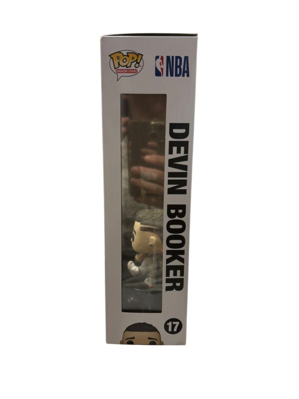 Funko Pop Devin Booker - 3