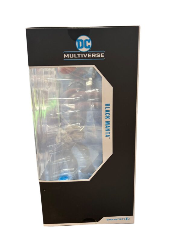 figurine black manta - 4