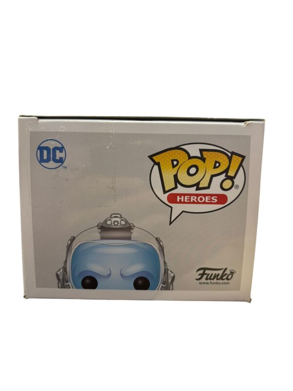 funko pop mr freeze - 5
